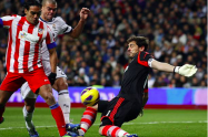 Falcao y Casillas en la Liga Española
