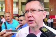 investigaciones por presuntas irregularidades en la adquisición de licencias de software educativo por $225 millones de pesos