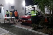 Capturaron a tres personas que se movilizaban armadas en un vehículo por El Espinal