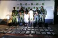 Sorprendieron a pareja con más de 44 kilos de marihuana en Flandes – Tolima 