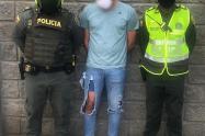 Capturan a hombre en estado de embriaguez que arrolló a dos uniformados de la Policía en Cartagena
