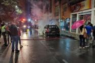 Carro incinerado