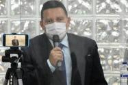 Julián Gómez secretario de Educación 