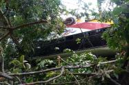 Derrumbe tapó un bus entre Dolores y Prado