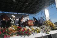 Exequias de Jorge Oñate en La Paz, Cesar