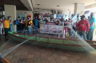 Afectados por el Quimbo se tomaron la Gobernación del Huila