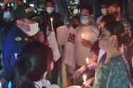 Comunidad realizó ‘Velatón’ respaldando a los policías en Ibagué