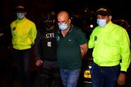 Video demuestra que presunto abusador se entregó.