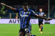 Duván Zapata, gol con Atalanta por Champions