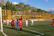El fútbol vuelve a los barrios de Neiva