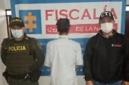 Capturan hombre por violencia intrafamiliar en Fresno