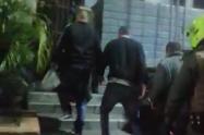 Criminales amenazaron a una familia para que le escriturara su casa en Medellín