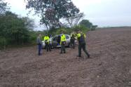 Automovil recuperado en la vía chaparral 
