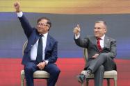 Roy Barreras y Gustavo Petro