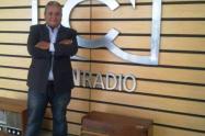 El periodista trabajó por más de 20 años en RCN Radio. Su velación, se realizará en la funeraria La Básilica en la ciudad de Florencia. 
