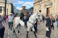 Pasaporte Senador Alirio Barrera Caballo Congreso