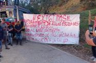 Protesta escolar en Dolores 