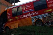 ¡Casi ocurre tragedia! Bus de Comfatolima se desengranó en San Antonio - Tolima