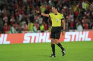 Wilmar Roldán expulsa jugador porque lo miró feo