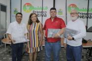 Noticias de Neiva: Con 15 computadores se doto a institución educativa 