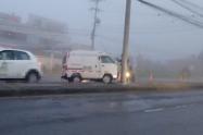 ¡Vuelve y juega! Otro accidente en el reductor del Poblado en Ibagué