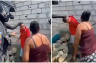 Mamá supo que su hijo estaba robando y le quitó el bolillo a policía para pegarle ella misma