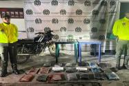 ¡Tan chiquito y mañoso! Aprehendieron a un menor con gran cantidad de marihuana y coca en Mariquita