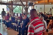 Reunión Ediles y presidentes de veredas en El Cañón del Combeima