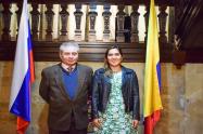 Embajador de Rusia Nikolay Tavdumadze, en reunión con Alba Lucía García, secretaria de Desarrollo Económico de Ibagué