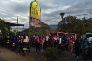 Bloquearon Santa Ana y Pacandé en este 7º día de paro de buseteros en Ibagué
