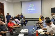 Mesa de diálogo entre alcalde y transportadores de Ibagué