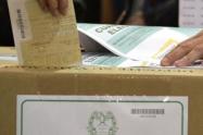 Urna votación - Elecciones Colombia
