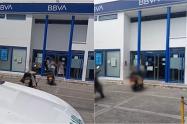 ¡Qué inseguridad! Delincuentes en moto se llevaron $13 millones del banco BBVA de El Espinal