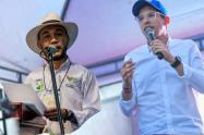 Alcalde Cajamarca Camilo Valencia y Julio Roberto Vargas