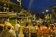 A cuchillo una mujer asesinó a otra en medio de los tragos, en la plaza de mercado de Girardot