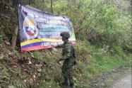 Pancartas disidencias de las Farc