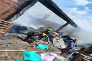 Incendio fabrica colchones en Ibagué