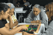 Actividades recreativas fortalecen la memoria y el bienestar en comunidad