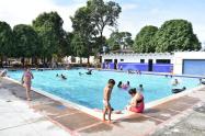 piscina-topacio.jpeg