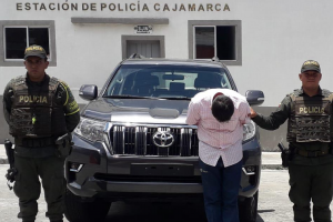Se investiga si el capturado participo en el hurto