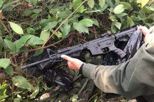 Fusil deportivo y elementos de camuflaje fueron encontrados en Armero Guayabal