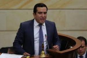  Edward Rodríguez 