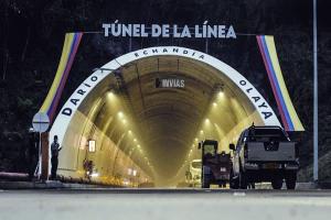 túnel de la línea