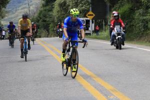 vuelta al tolima en Fresno