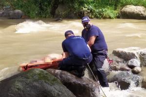 Hallaron hombre muerto y desnudo en el río Combeima