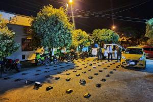 Se movilizaba en taxi con 40 kilos de marihuana por El Espinal