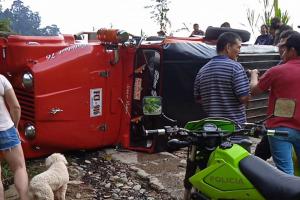 Seis heridos dejó accidente en Cay