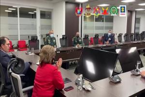 Reunión del Fiscal General con los altos mandos en Colombia