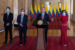 Mauricio Villamizar y Viviana Taboada, nuevos codirectores del Banco de la República