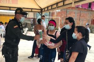 La Policía llegó a Riomanso con todas sus especialidades institucionales